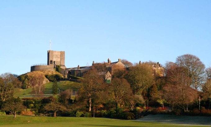 Clitheroe Apartment | Immaculate 2-Bed Apartment in Clitheroe, England