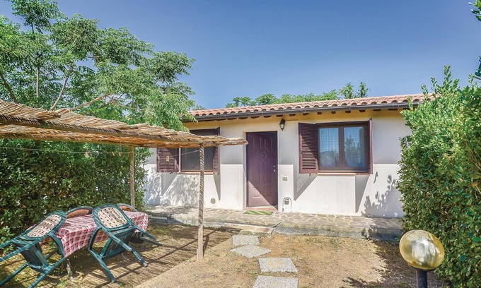 Roccastrada House | In the heart of the countryside of Grosseto and not too far from the sea, this pleasant apartment is