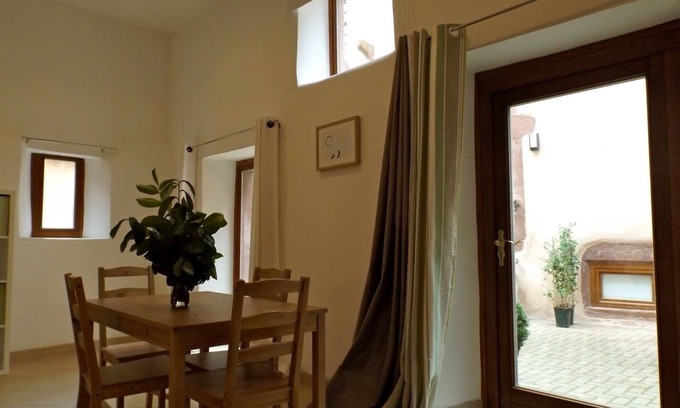 Riquewihr Apartment | IN THE HEART OF RIQUEWIHR, COMFORTABLE AND FUNCTIONAL GROUND FLOOR