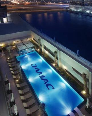 Downtown Dubai Apartment | In Vogue Live On the Canal in Business Bay