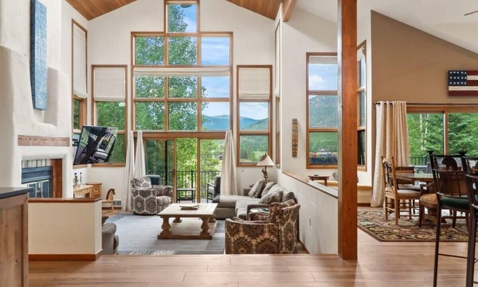 Keystone House | Incredible 4BDR Oasis w/Hot Tub & Sauna