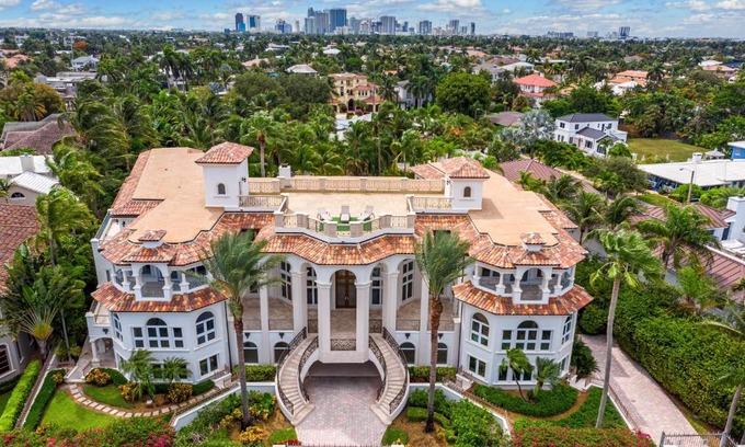 Idlewyld House | Incredible 9 Bedroom 11 Bath Idlewyld Mansion
