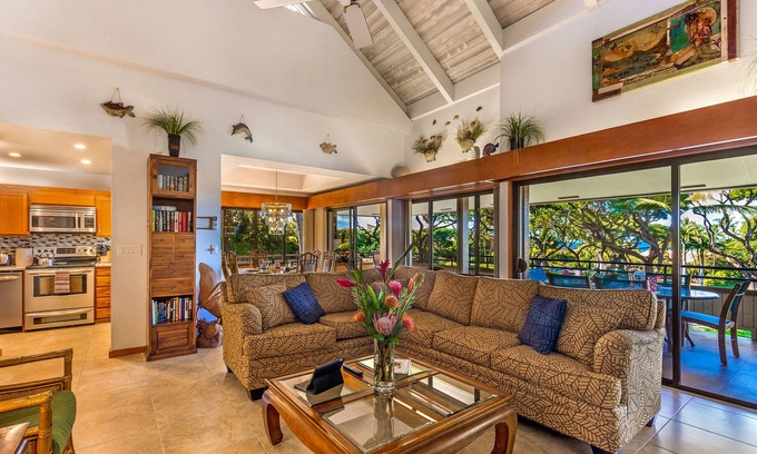 Wailea Condo | Incredibly Large Polynesian Style Villa in Wailea