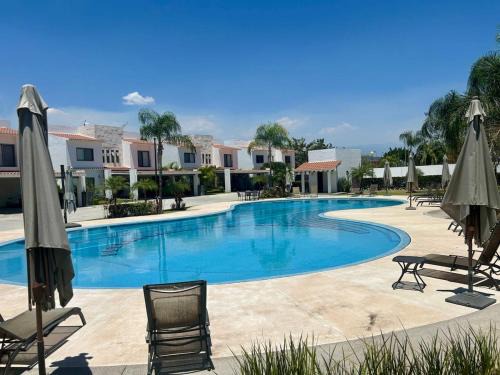 Tezoyuca House | Increible casa en campo de golf!