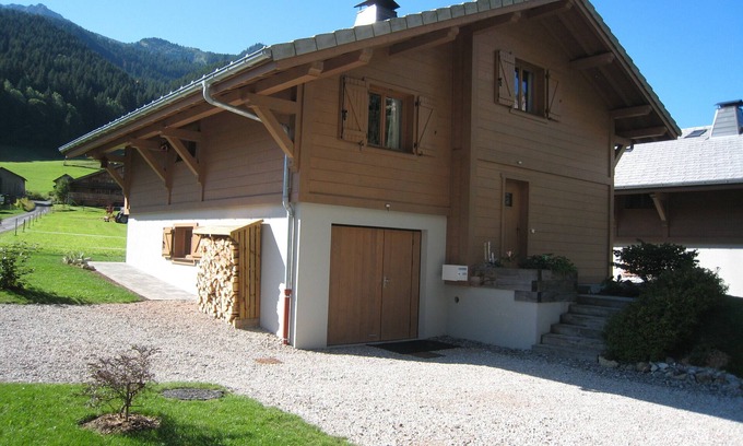 Abondance Ski Chalet | Independent chalet for 6 to 8 people in the heart of the "Portes du Soleil"