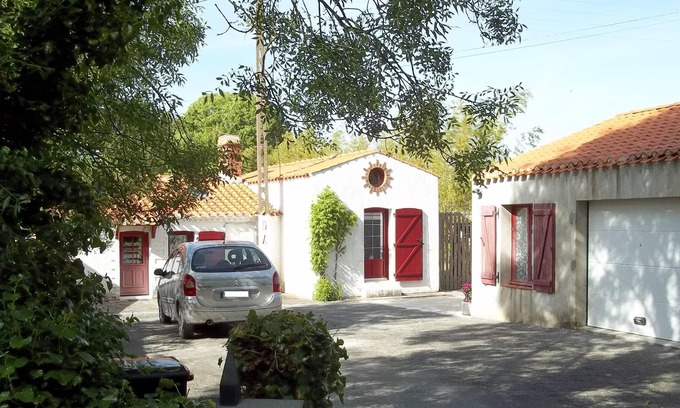 Saint-Gervais House | Independent equipped room in the countryside