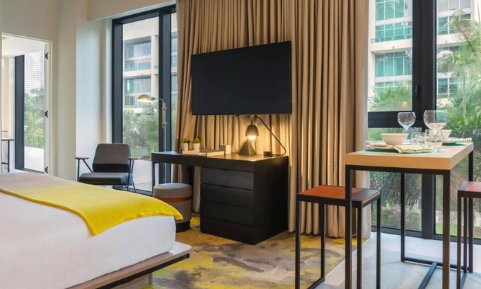 Midtown Hotel | Indulge in Luxe Midtown Stay near Pérez | Kitchenette, Deck Pool in Midtown