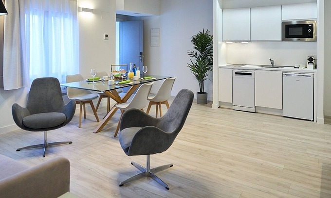 Centro Apartment | Ines Luna Suites