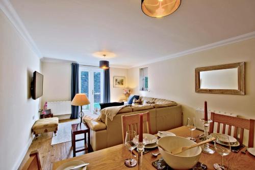 Ingleton Apartment | Ingledale Apartment, Ingleton, Yorkshire Dales National Park, Famous Three Peaks, Near The Lake District, Pets Are Welcome