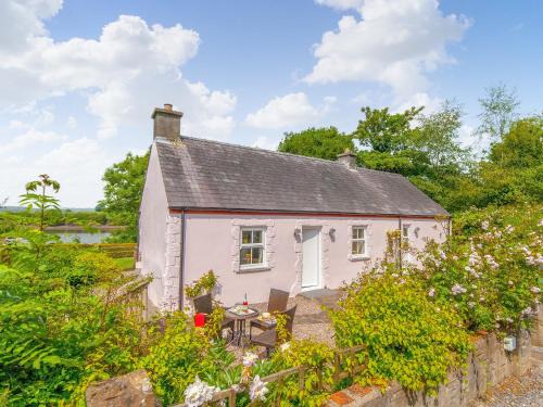 Landshipping House | Inglenook Cottage