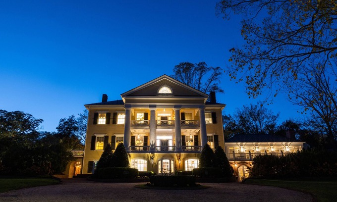Orange Hotel | Inn at Willow Grove