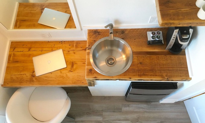 York Beach Hotel | Inn on the Blues