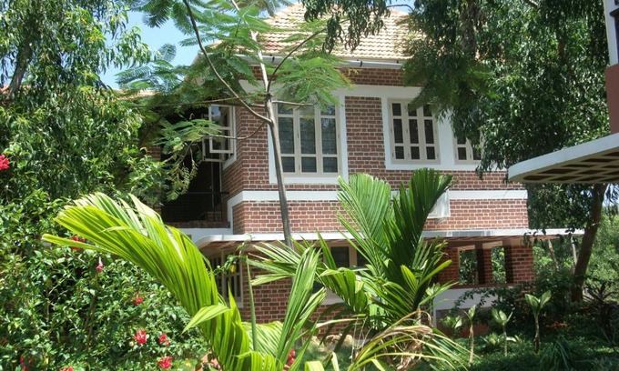 Kottakuppam Hotel | Inn Pondiville Forest Retreat