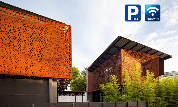 Spring Hill Apartment | Inner City Haven Enviro-Luxury - with free Parking