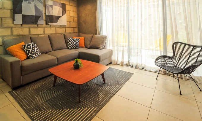 Downtown Guadalajara Apartment | Inspiring Loft w/Gym & Coworking | 2 BD | Tribu Colón