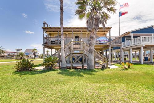 Surfside Beach House | Intracoastal Views and Deck Surfside Beach Home