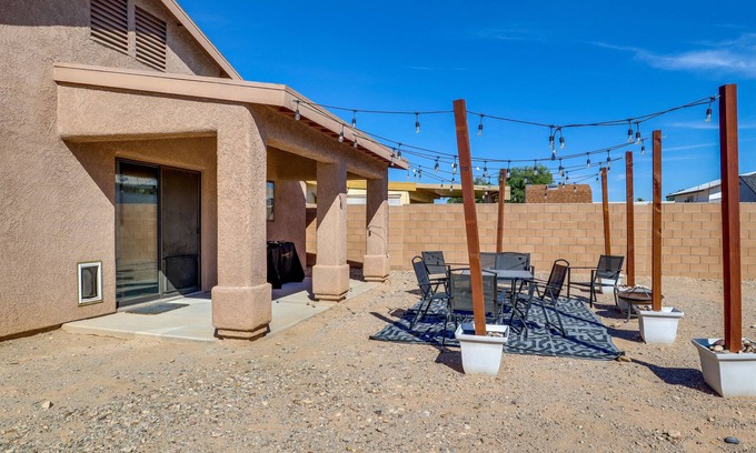 Bullhead City House | Inviting Bullhead City Gem: 3 Mi to Colorado River