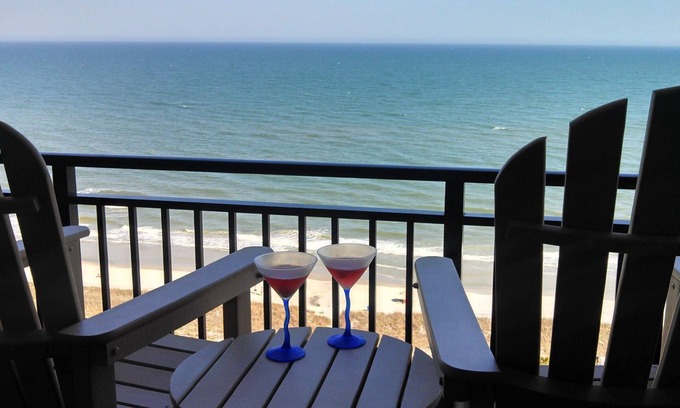 Myrtle Beach Condo | Inviting, clean OF getaway. Stunning views! Peaceful vibes! Perfect escape!