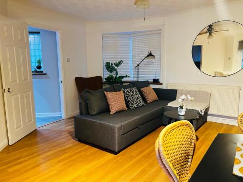 Grangetown House | Irene Suite By Koya Homes - 2-Bedroom Bungalow, Cardiff City Centre & Free Parking