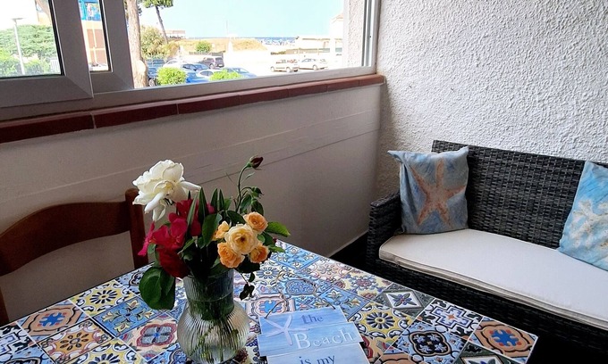 Lido delle Nazioni Apartment | Iris apartment with sea view a stone's throw from the beach and downtown