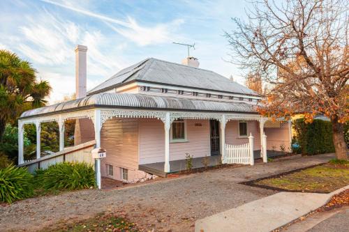 Beechworth House | Isabellas At Beechworth