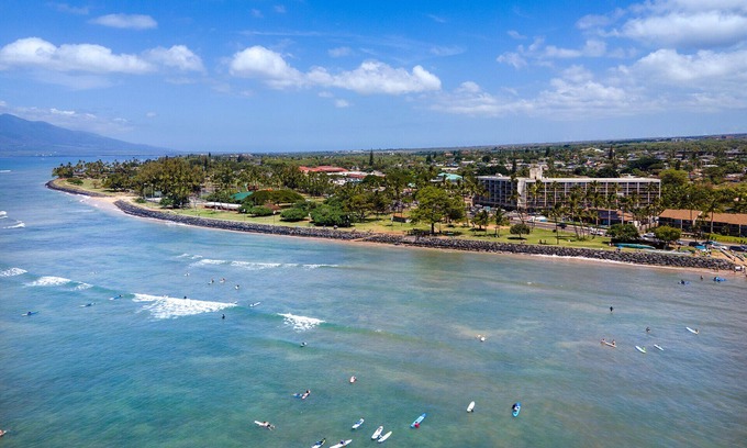 Kihei Condo | Island Surf Resort, breathtaking ocean view, in the heart of the action