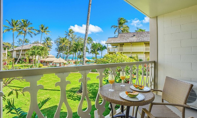 Wailua Apartment | Islander on the Beach 241 | Ocean View Studio with AC