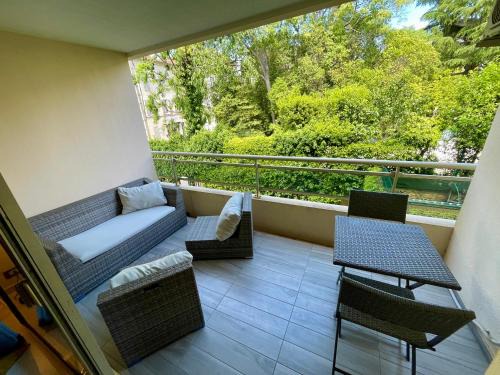 California - Pezou Apartment | Isola Bella by Connexion