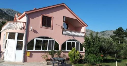 Ravno House | Iva Ivanica