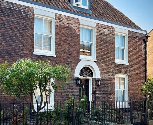 Deal House | Ivy House by Keepers Cottages