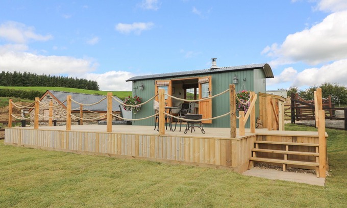 Rhayader Cottage | IVY'S WAY, pet friendly, country holiday cottage in Rhayader
