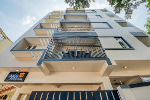 Mudaliarpet Hotel | Iyla Apart Hotel