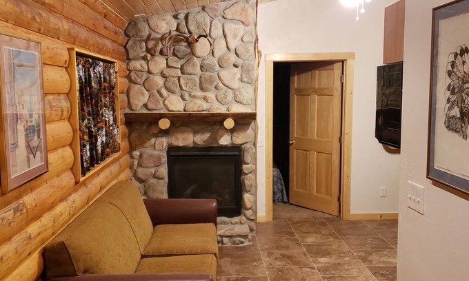 Island Park Apartment | J.bunkhouse Two Bed Unit on Henry's Lake just 15 minutes from Yellowstone