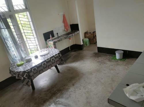 Khattalwada Apartment | J10 Homestay