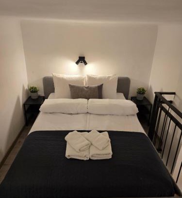 Palace District Apartment | J67 City Nest Budapest - studio apt in the center