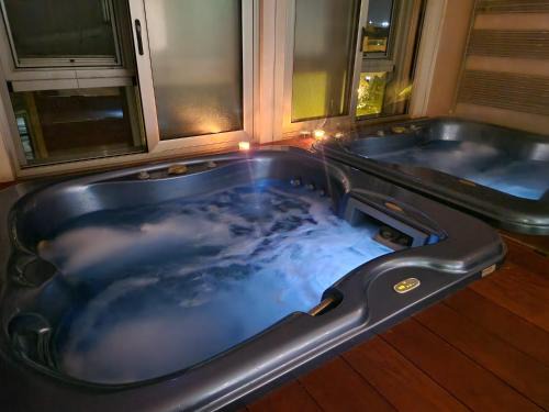 Novi Beograd Apartment | Jacuzzi Vaki Apartment
