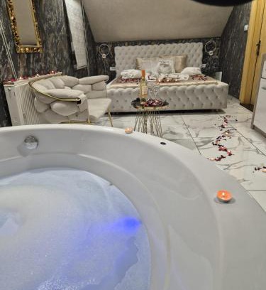 Subotica Apartment | Jacuzzy Rooms Andjela