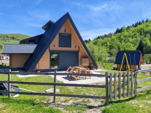 East Sarajevo Ski Chalet | Jahorina Green Chalet