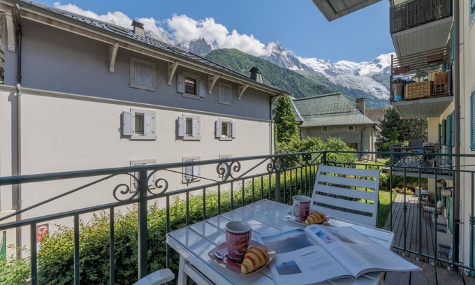Chamonix City Centre Apartment | Jardins d'Androsace 1er étage, Chamonix, France