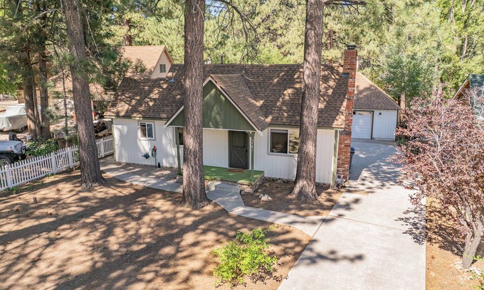 Big Bear Lake Cabin | Jeffries Green House