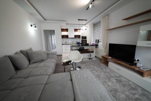 Novi Sad Apartment | JelenaR