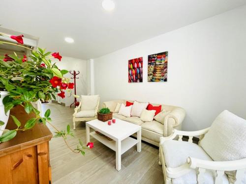 Jerica House | JERICA ALOHA