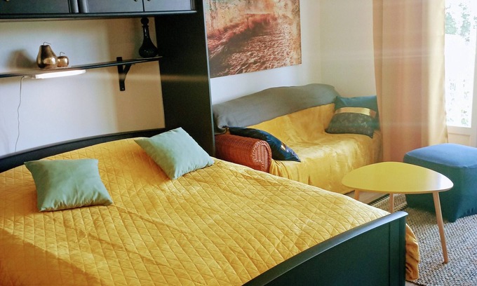 Bagnoles-de-l'Orne Apartment | ❤️Joli studio with balcony 400m from the spa and close to shops.