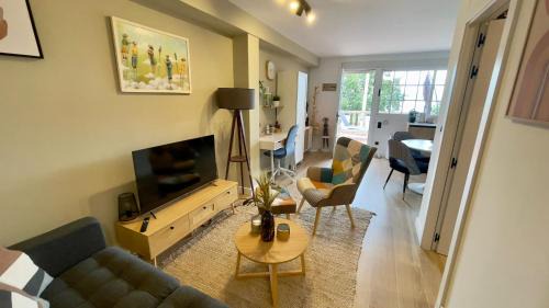 Cangas Apartment | Jo's Studio Flat