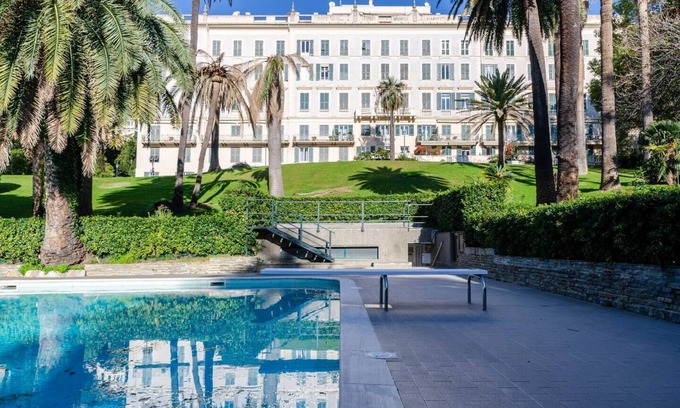 Nervi Apartment | JOIVY Lovely Apt with Communal Pool in Nervi