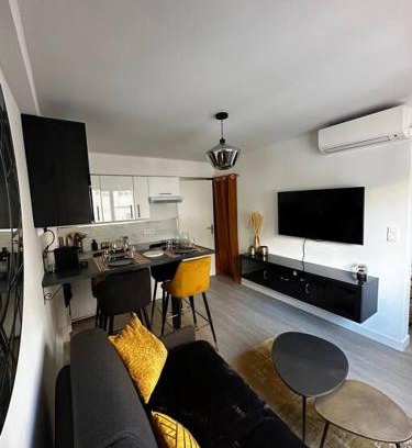 Prado - Republique Apartment | Joli F2, 7 min de la gare