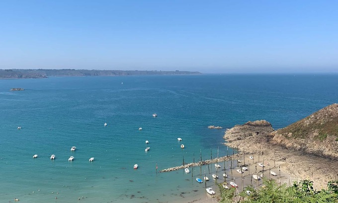 Plouha House | Joli Gîte de Charme à 5mn de la mer et du GR 34