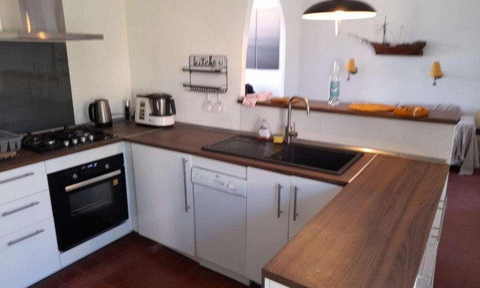Porquerolles Apartment | Jolie appartement lumineux de 8 couchages