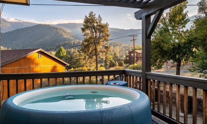 Pine Mountain Club Cabin | Joy of the Mountain Retreat Family Friendly Cabin