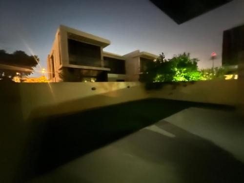Palm Jumeirah Villa | Jumairah Sky villas
